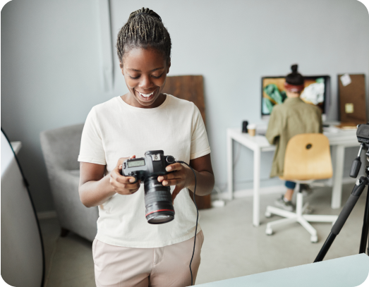 african american female photographer